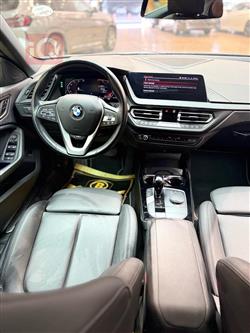 بي ام دبليو الفئة 2